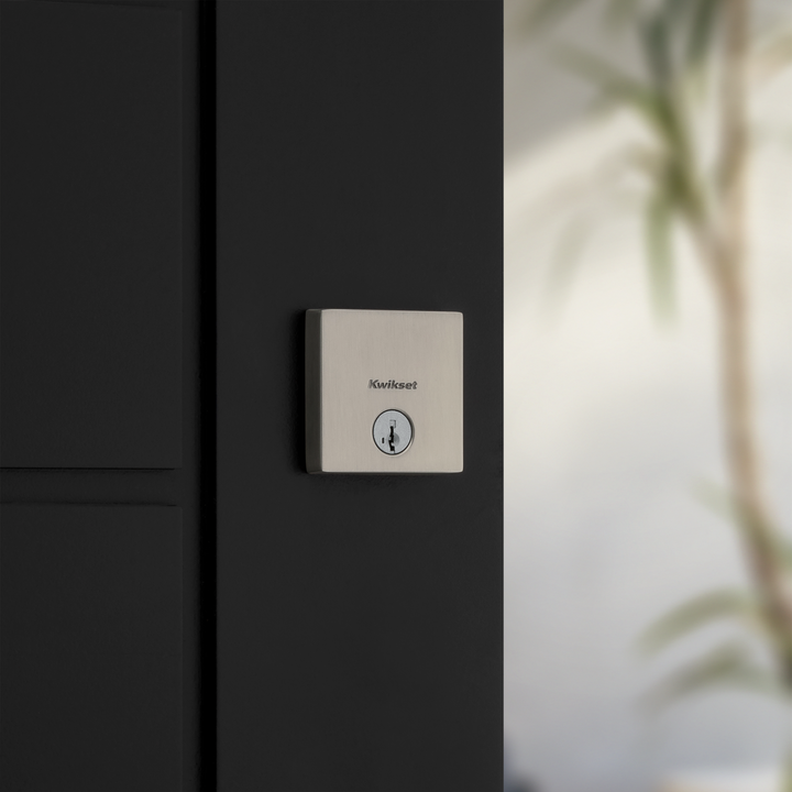Deadbolt